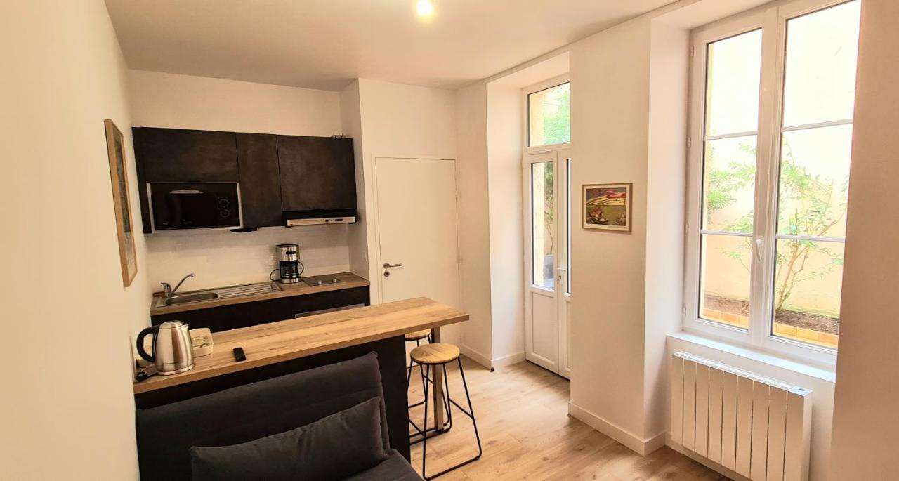 Coeur De La Rochelle Avec Terrasse Apartamento Exterior foto